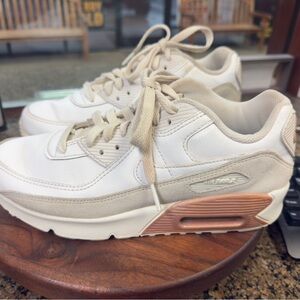 Nike Airmax 90 Phantom / color -sand drift 6.5 y or womens 8